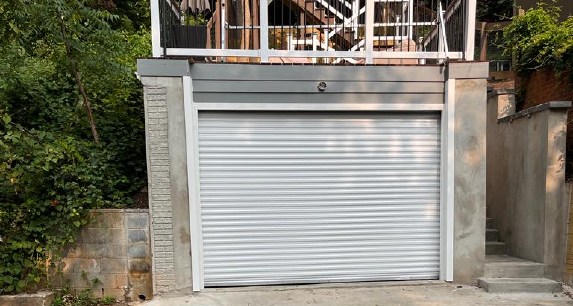 New Garage doors for Maryland Commercial properties